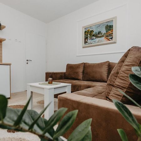 Apartament Stan Na Dan Flora Nevesinje Zewnętrze zdjęcie