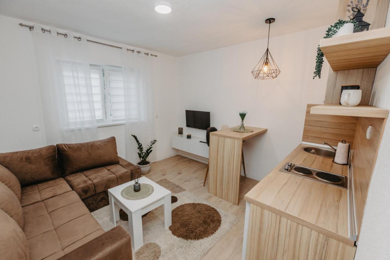 Apartament Stan Na Dan Flora Nevesinje Zewnętrze zdjęcie