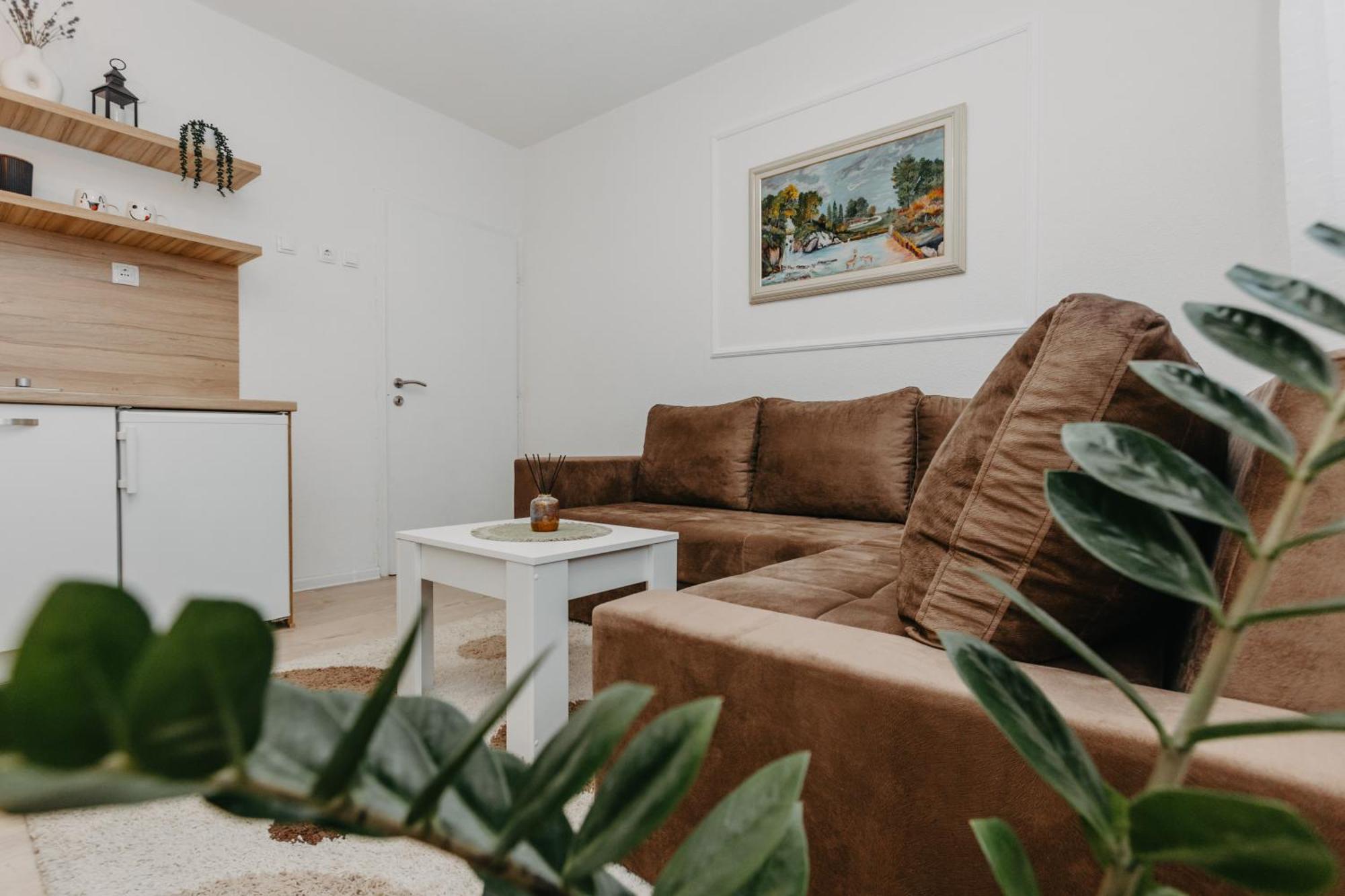 Apartament Stan Na Dan Flora Nevesinje Zewnętrze zdjęcie